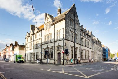 Retail premises to let in 24-36 Castle Street, Salisbury