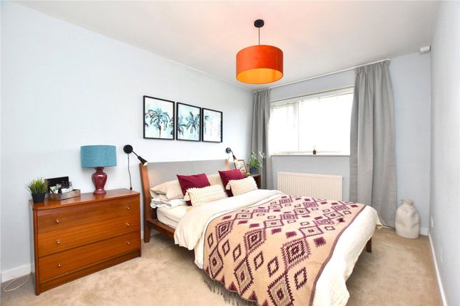 23A, Woodlea Approach, Leeds photo 4