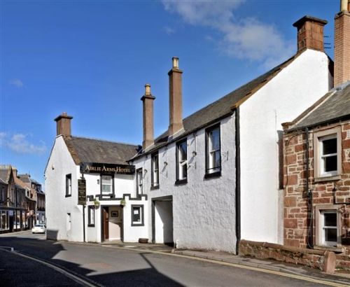 Thumbnail Hotel/guest house for sale in St. Malcolms Wynd, Kirriemuir