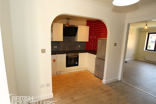 5, Shenington Way, Derby photo 3
