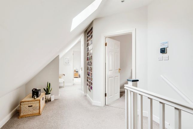 Detached house for sale in Oakfield Place, Witney