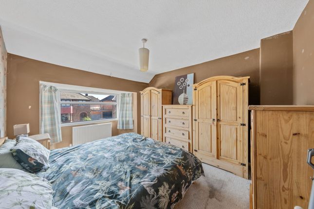 2 Hampton Drive, Warrington photo 5