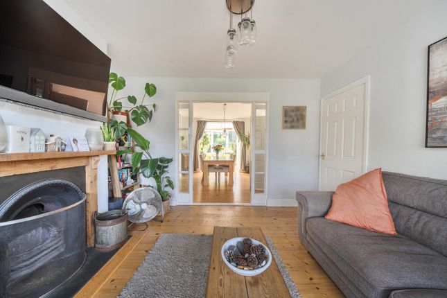 93, Glenfield Avenue, Southampton photo 3