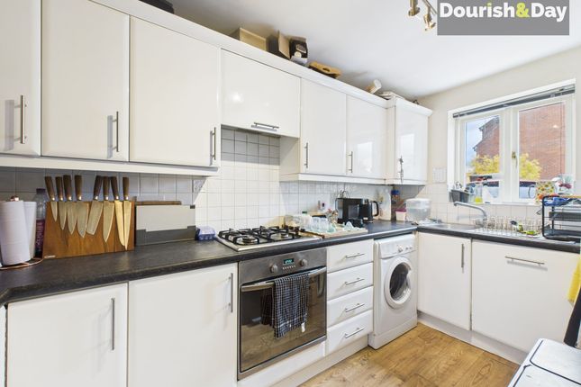 9 Dairy Close, Market Drayton photo 4