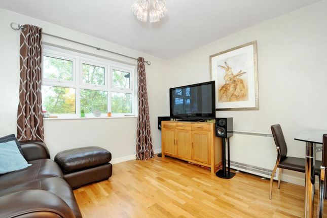 Flat for sale in Newbury, Berkshire