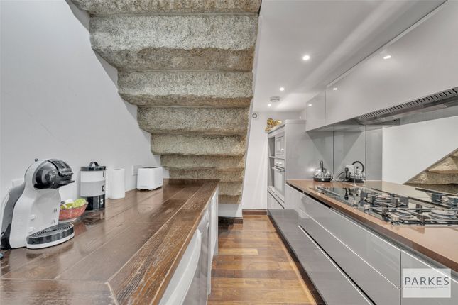 Flat 1, 4, Lyall Street, London photo 4