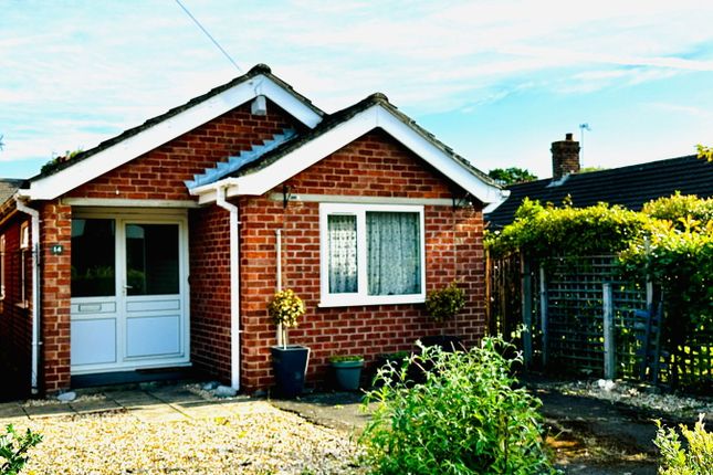 Thumbnail Bungalow for sale in Clive Avenue, Lincoln