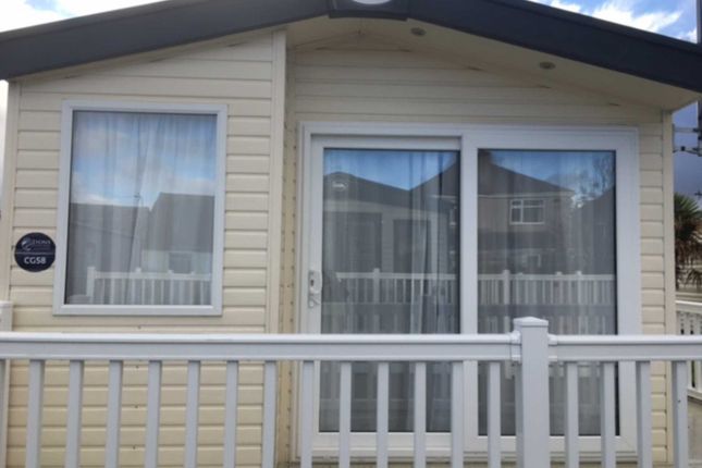 Thumbnail Mobile/park home for sale in Coast Road, Rhyl