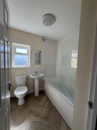 Gateway Cottage , North Street, Atherstone photo 5