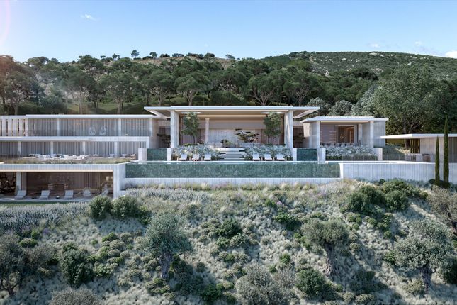 Thumbnail Villa for sale in La Reserva, Sotogrande, Andalucía, Spain