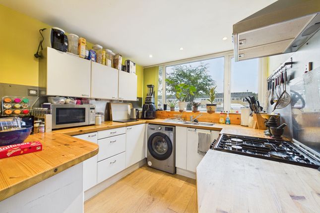 44 Durham Way, Thetford photo 2