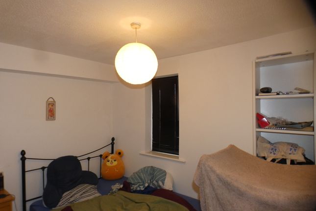 Flat 14c Chiswell Court, Sandown Road, Watford photo 3
