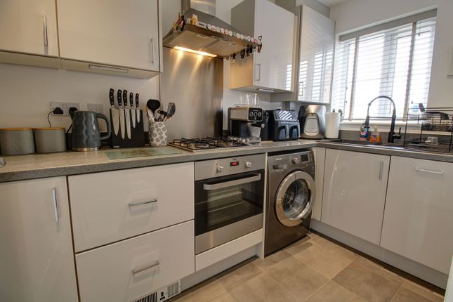48, Portland Way, Great Blakenham photo 4