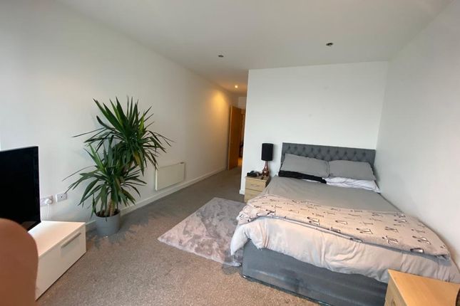 Flat for sale in Alexandra Tower, Princes Parade, Liverpool