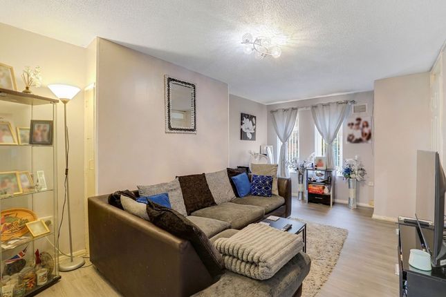 3 Mill View Close, Nottingham photo 2