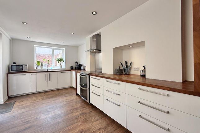 39, Greenswood Road, Brixham photo 2
