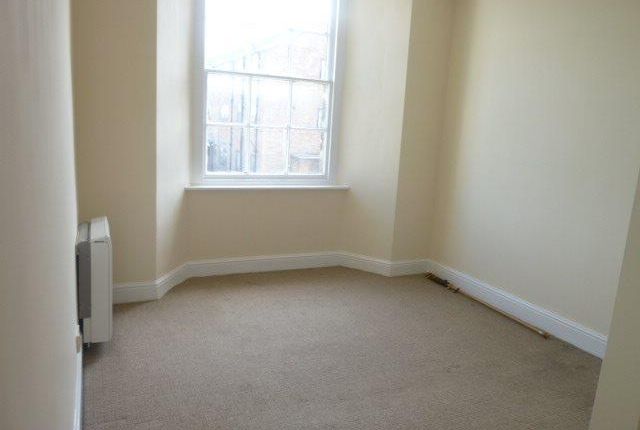 5 Old Bank House Flats, St Michaels Lane, Northumberland photo 3