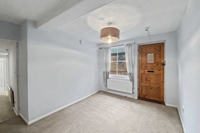 27a, The Broadway, Cambs photo 3