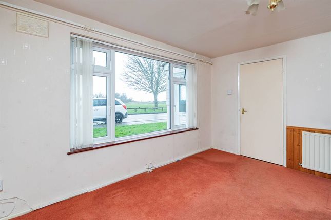 15, Swalecliffe Court Drive, Whitstable photo 4
