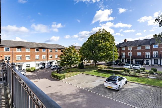 27, Mowbray Close, Epping photo 3