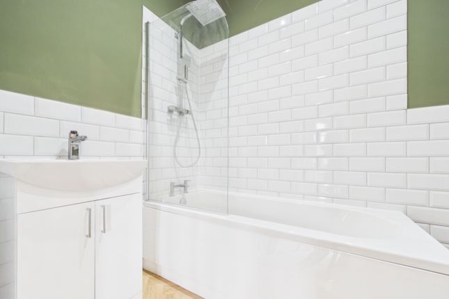 Flat 5, 37 Newcastle Drive, Nottingham photo 5