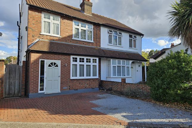45, Minniedale, Surbiton, Minniedale, Surbiton, Surbiton photo 2