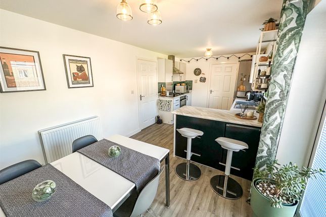 83, Silvester Road, Corby photo 4