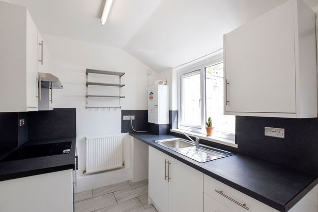 10 Boyd Street, Newcastle Upon Tyne photo 5