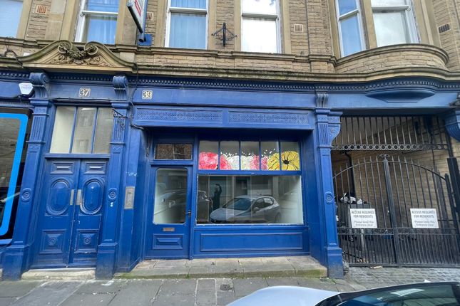 Retail premises to let in Church Street, Keighley