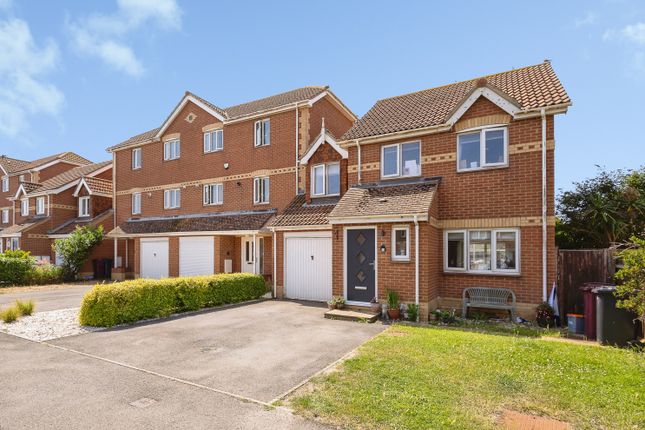 10, Lifeboat Way, Selsey photo 4