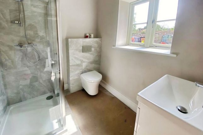 Mews Cottage, Wellesbourne Hall, Stratford Road, Warwick photo 4