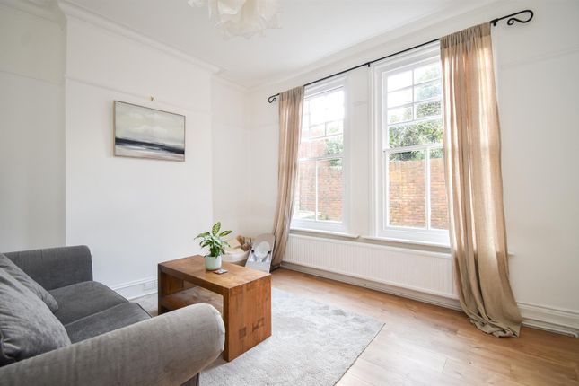 Thumbnail Flat for sale in Wraymead, Sedlescombe Road South, St. Leonards-On-Sea