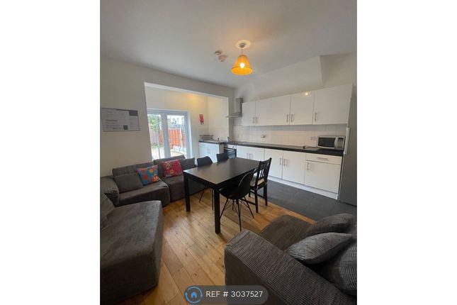 St Marys Road, London photo 4