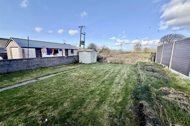 14, Heol Hathren, Lampeter photo 4