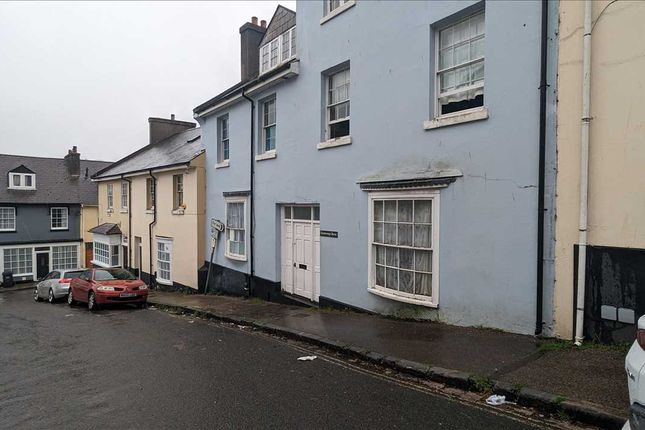 Thumbnail Flat to rent in Farnborough House, 3 Warren Hill, Torquay
