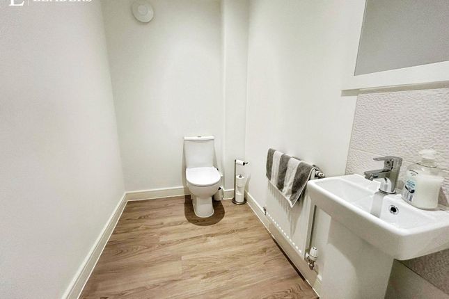 60, Baskerville Drive, Worcester photo 2
