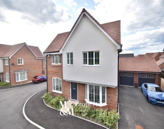 Thumbnail Detached house to rent in Kingcup Meadow, Houghton Regis, Dunstable
