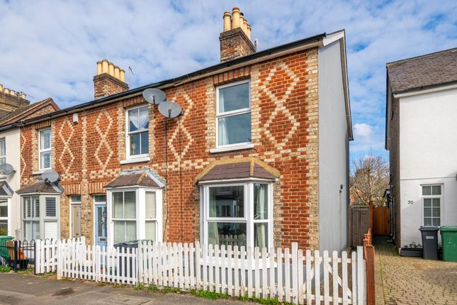 Cottage to rent in Doods Road, Reigate