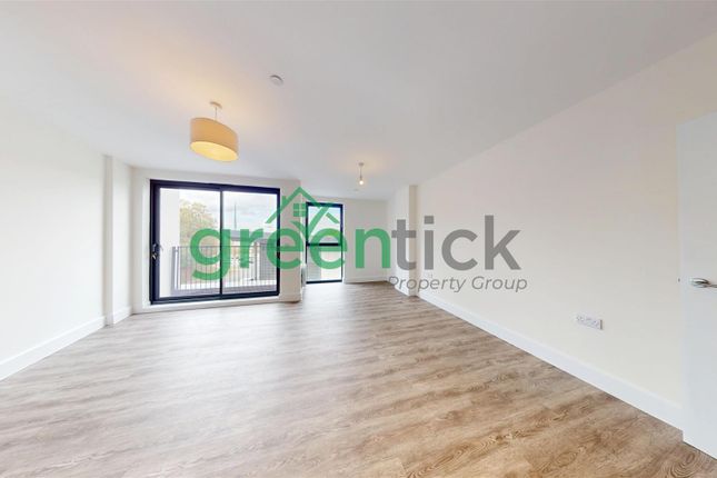 118 The Bays, The Stow, Harlow photo 3