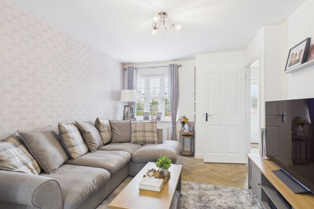 5 Clarke Drive, Driffield, East Riding of Yorkshire photo 4