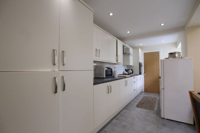 11, Parkfield Place, Cardiff photo 2