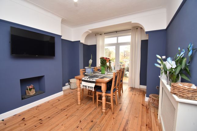 52, Camrose Street, London photo 3