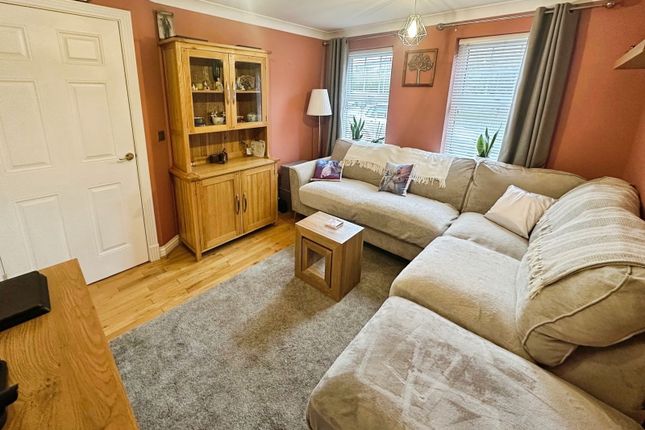 25, Navigation Drive, Leicester photo 4