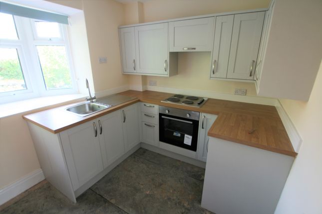 Semi-detached house to rent in Hallowes Lane, Dronfield