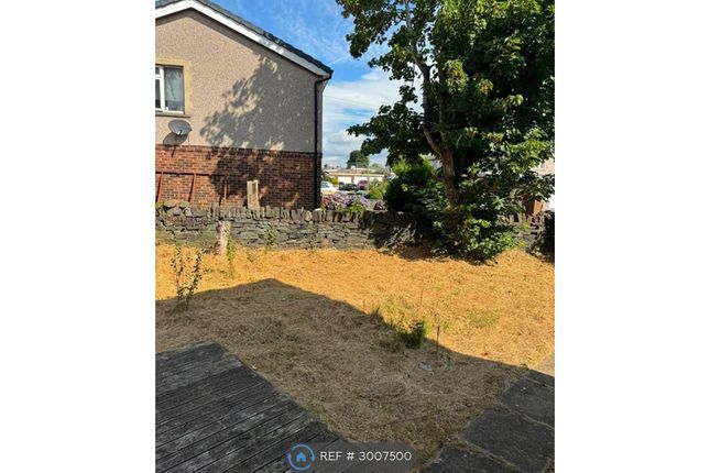 Askrigg Drive, Bradford photo 2