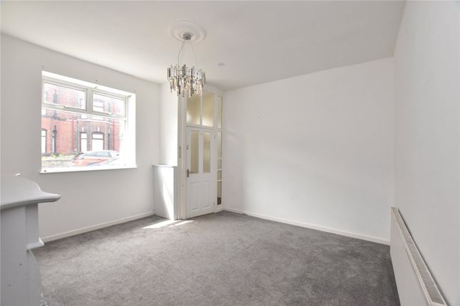 78, Queens Park Road, Greater Manchester photo 4