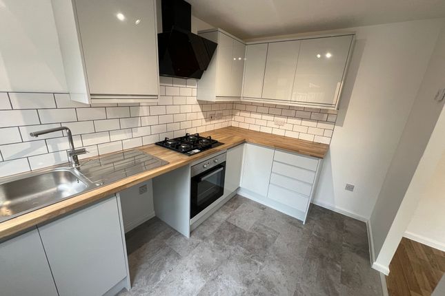 35, Countess Road, NORTHAMPTON photo 3