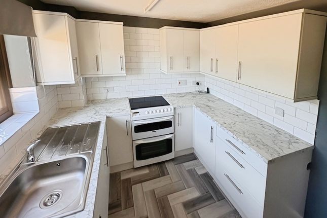 2-bed house on 15, BRIDGEND, £850/mo