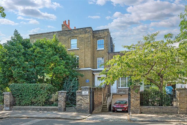 Thumbnail Semi-detached house for sale in Thornhill Road, Islington, London