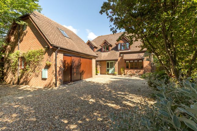 Thumbnail Detached house for sale in Courtenay Close, Sutton Courtenay